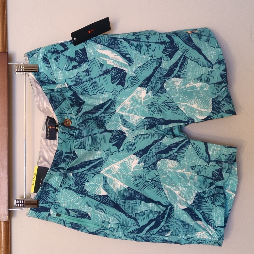 Men's 30 Hybrid Amphibian Shorts Margaritaville Tropical Leaf Quick Dry UPF +30
